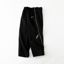 Calça Nike x Supreme Track Black Collection 2025