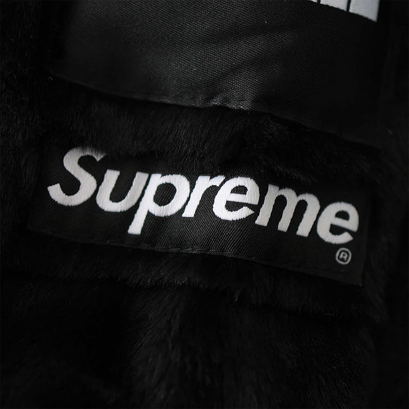 Jaqueta Nuptse The North Face x Supreme